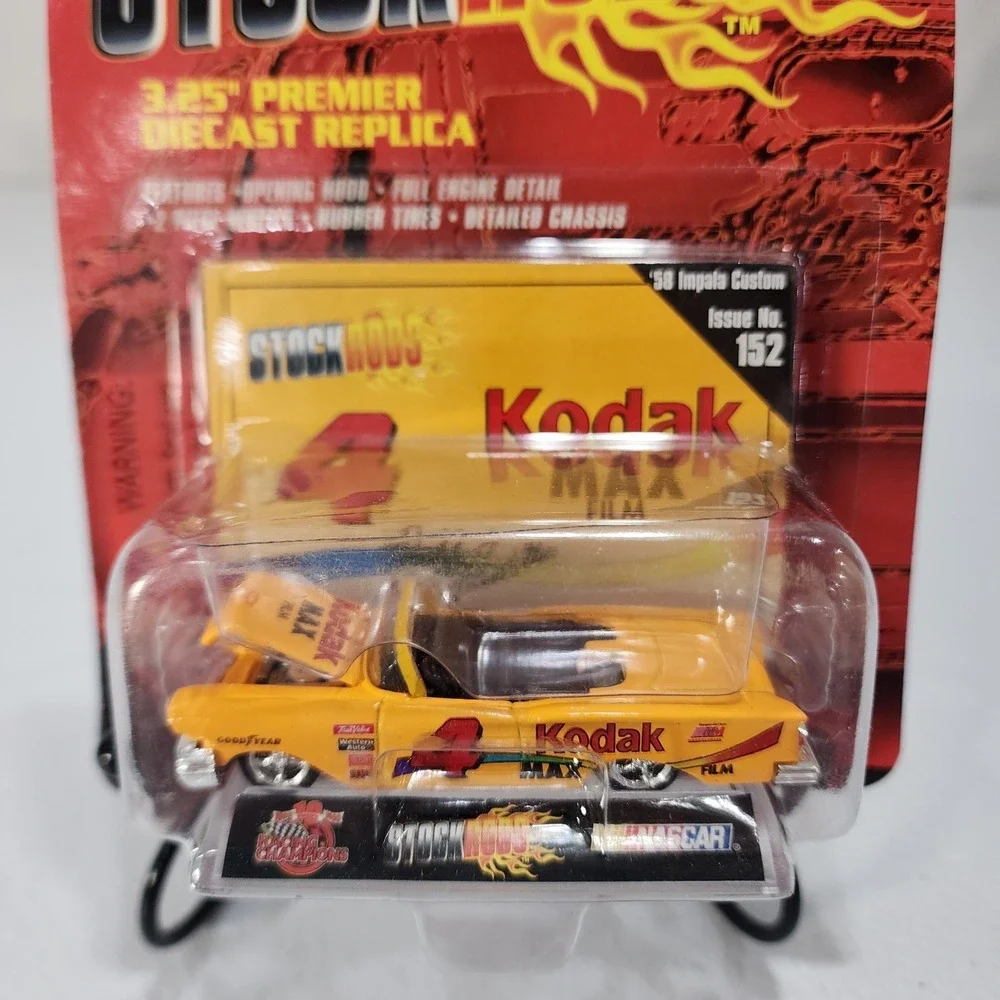 Racing Champions Stock Rods #4 Bobby Hamilton Issue 152 Ltd Ed 10 Yr Ann